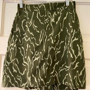 Cute Green Patterned Women's Skort
